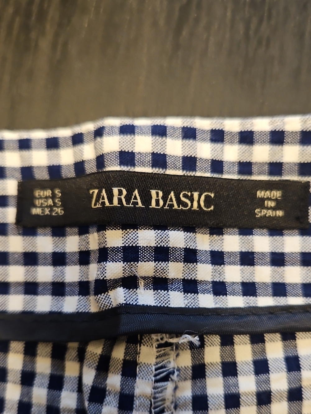 Zara Basic Gingham Ruffle Shorts - Picture 7 of 8